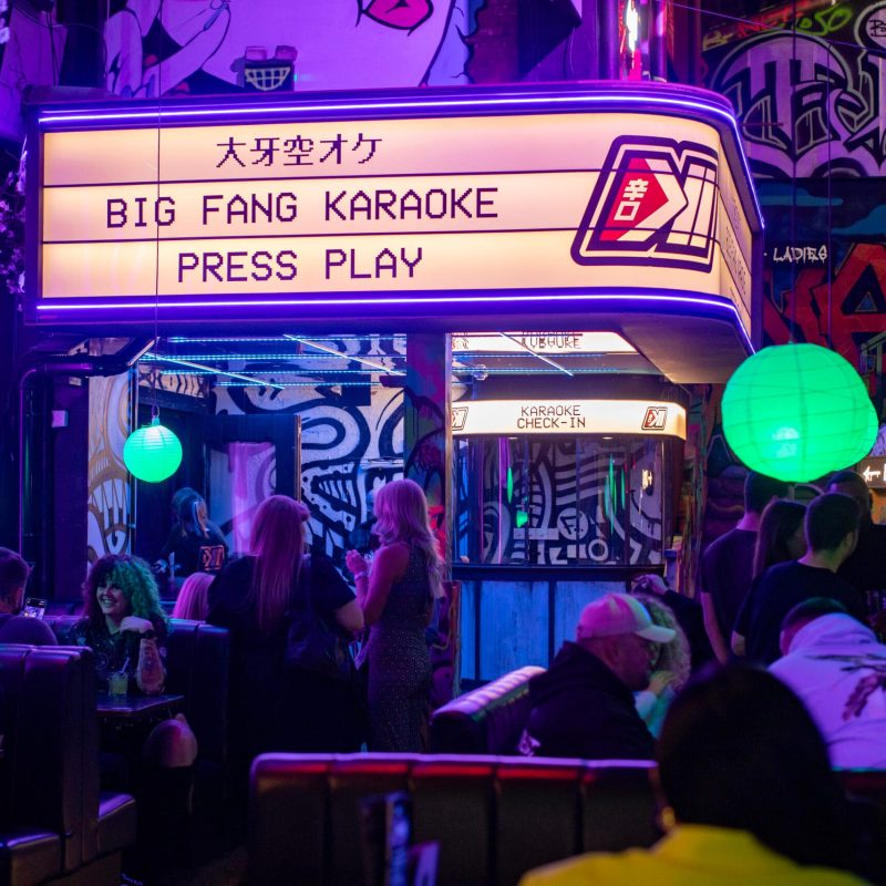 Karaoke at Golf Fang
