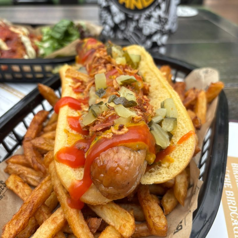 Birdies BBQ Hotdog 4